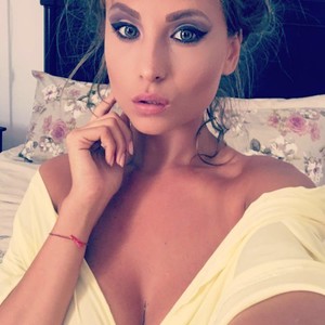 mfc Carollyne_